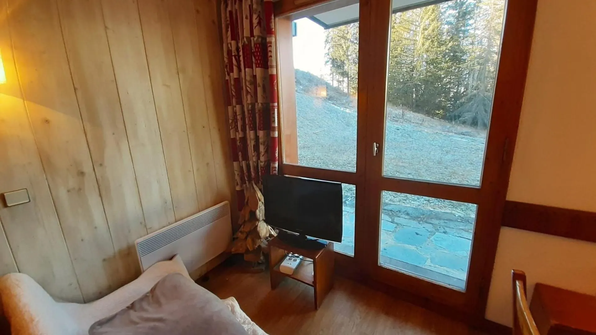 Appartement Cosy A Courchevel, 5 Pers, Terrasse - Fr-1-514-85 0*, Courchevel France